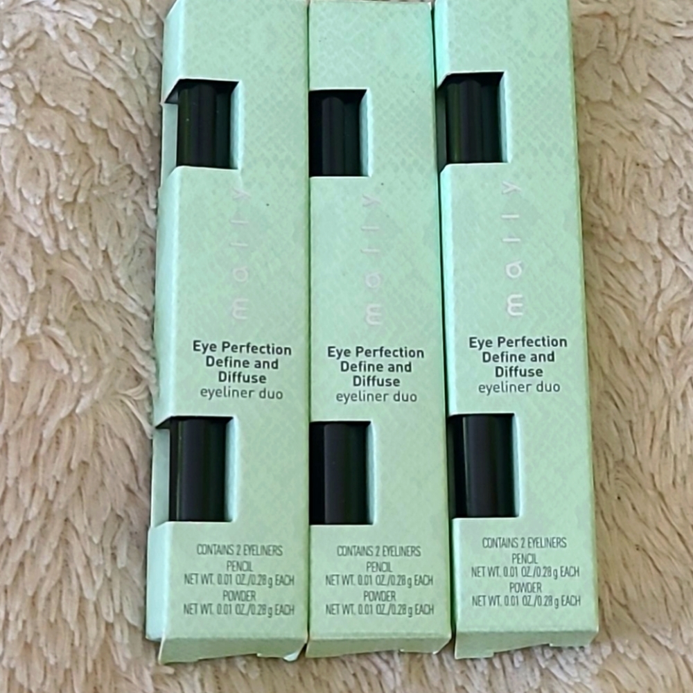 Mally eye perfection defline and diffuse